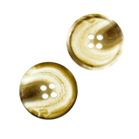 Beige Hornimitatknopf HI-57 mit 4-Loch als Mantel- und Jackenknopf