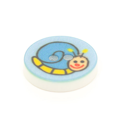 Kinderknopf mit schneckemotiv in Blau aus Kunststoff