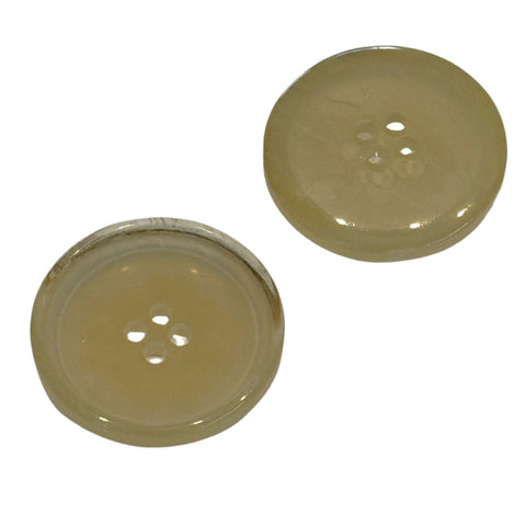 Beige Hornimitatknopf HI-125 mit 4-Loch als Mantel- und Jackenknopf
