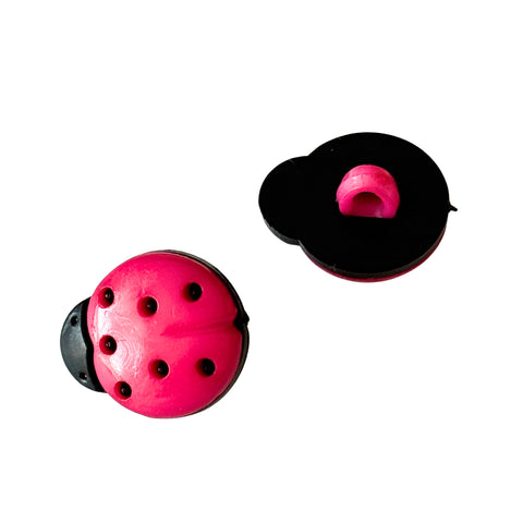 Kinderknopf mit käfermotiv in Schwarz aus Kunststoff