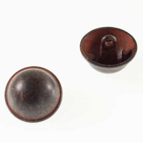 Metallknopf mit Wappenmotiv in Braun mit Öse-Befestigung in 15 mm