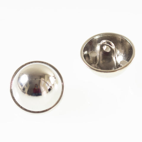 Metallknopf mit Wappenmotiv in Silber mit Öse-Befestigung in 18 mm