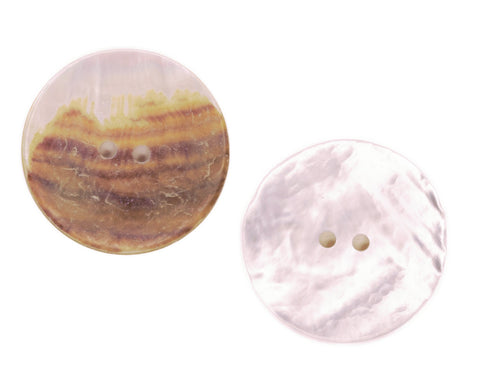 Echter Perlmuttknopf Natur in Creme/Natur mit 2-Loch-Befestigung