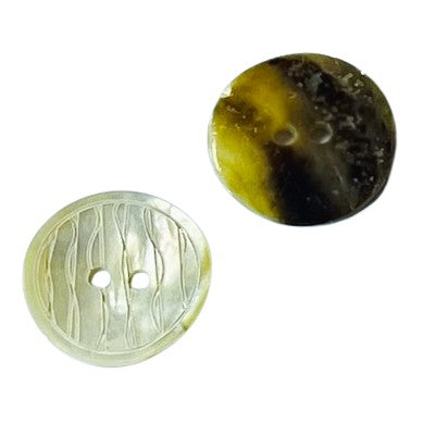 Echter Perlmuttknopf Natur in Creme/Natur mit 2-Loch-Befestigung