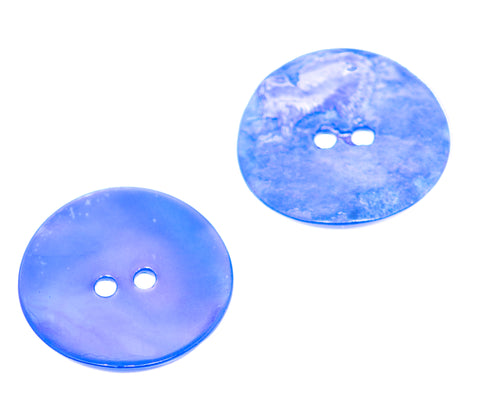Echter Perlmuttknopf Natur in Blau mit 2-Loch-Befestigung