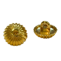 Goldfarbener Trachtenknopf in Muschelform mit Öse, 11 mm kleiner Knopf für Dirndl und Trachtenblusen