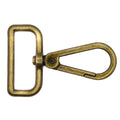 Karabiner in Altmessing mit rechteckigem Steg, drehbarer Aufhaengung und Feder-Verschluss