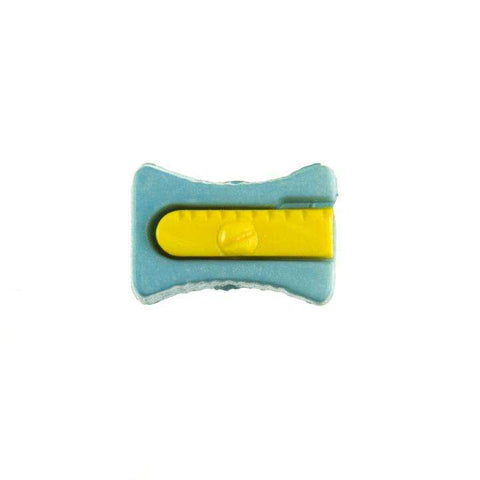 Kinderknopf mit anspitzermotiv in Blau aus Kunststoff
