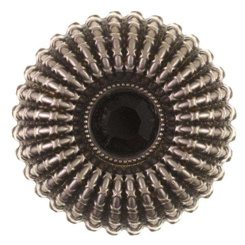 Metallknopf mit Trachtenoptik in Altsilber-Silber mit Öse-Befestigung in 23–30 mm