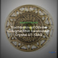 Trachtenknopf Olivine (Olivgrün) mit Swarovski® Crystal ST-13AG Altgold – Clean Showcase