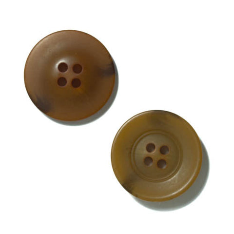 Hellbraun Hornimitatknopf HI-93 mit 4-Loch als Mantel- und Jackenknopf